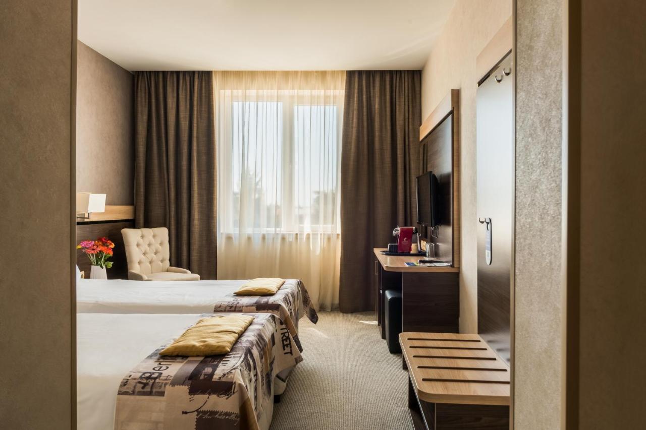 Dunav Plaza Hotel Ruse Eksteriør bilde