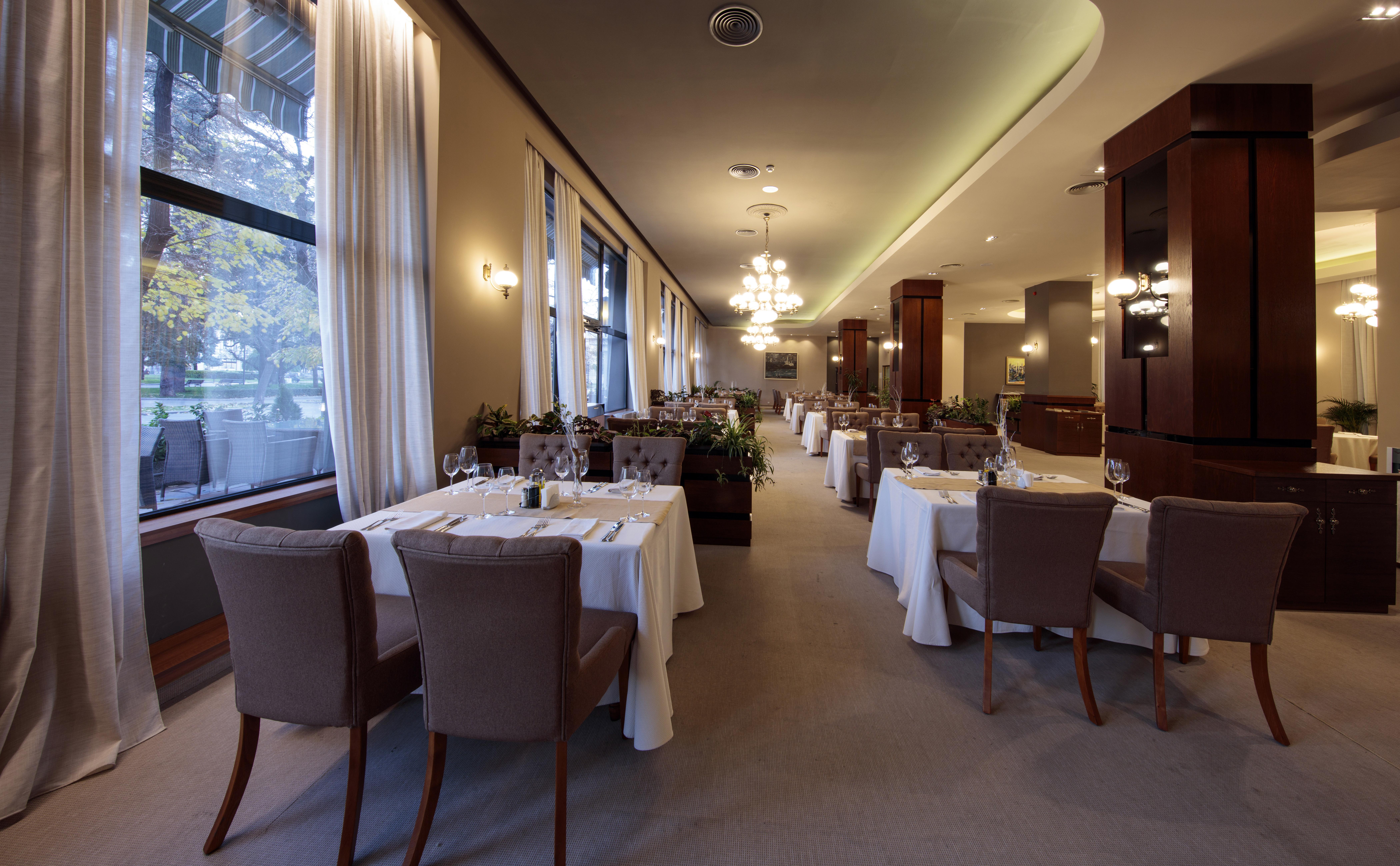 Dunav Plaza Hotel Ruse Eksteriør bilde